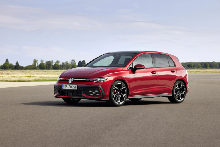 Volkswagen inicia pré-venda do novo e mais potente Golf GTI da história